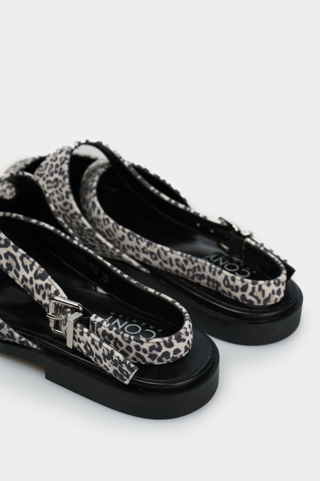 Босоножки Marc Cony