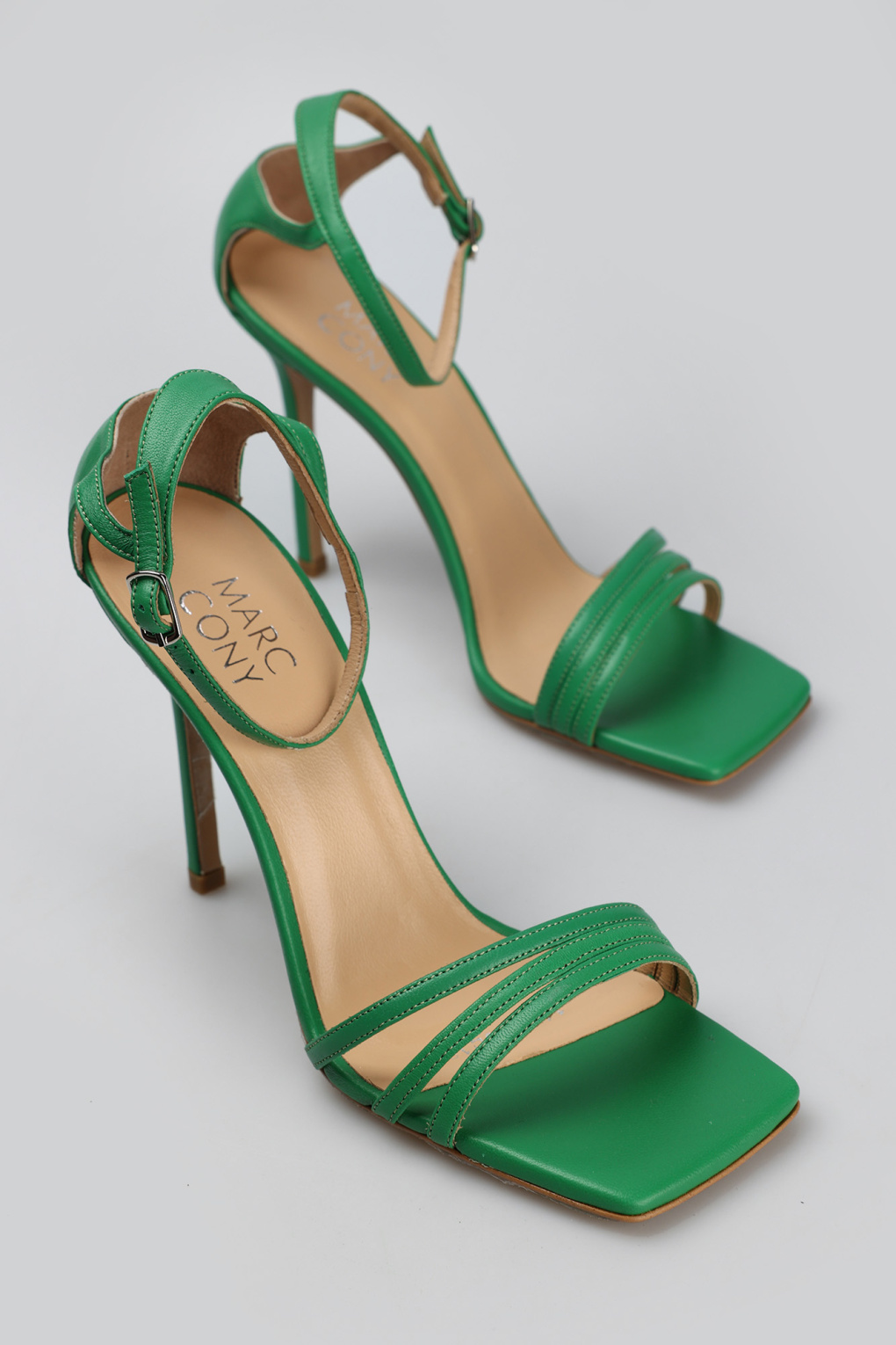 Босоножки Marc Cony