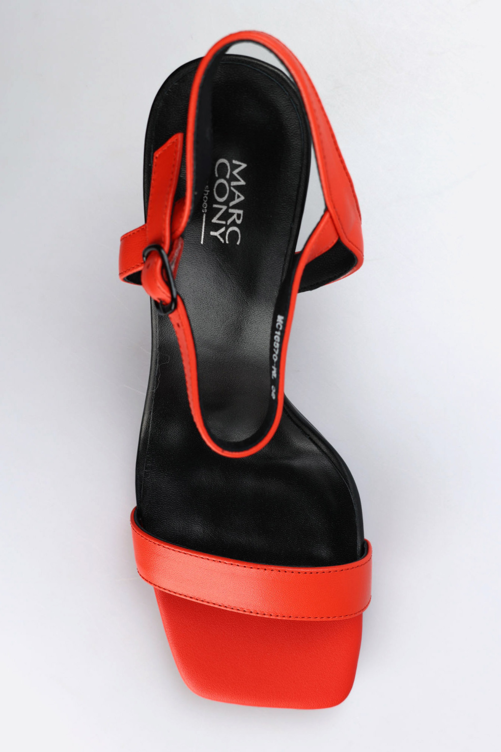 Босоножки Marc Cony