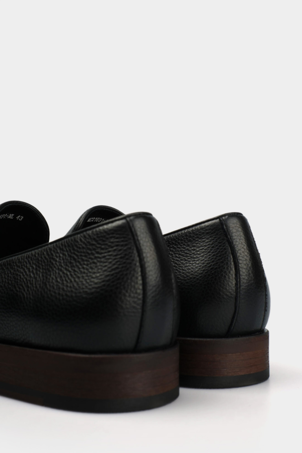 Лоферы Marc Cony