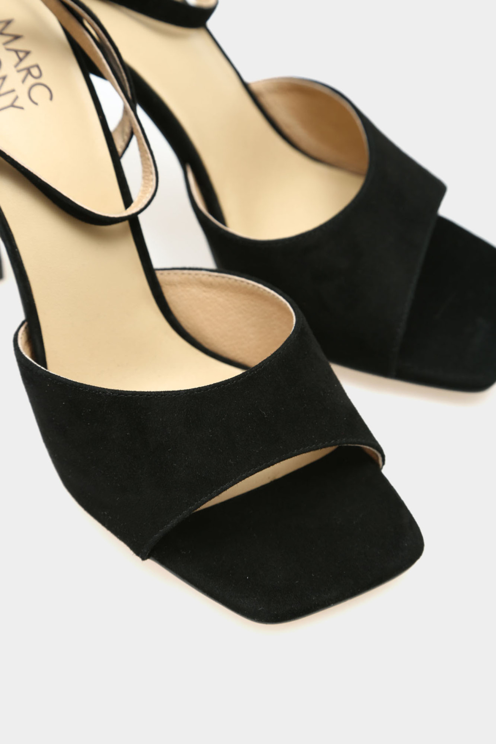 Босоножки Marc Cony