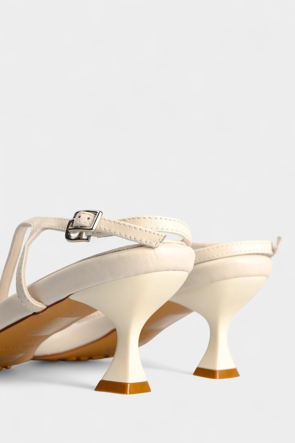 Босоножки Marc Cony