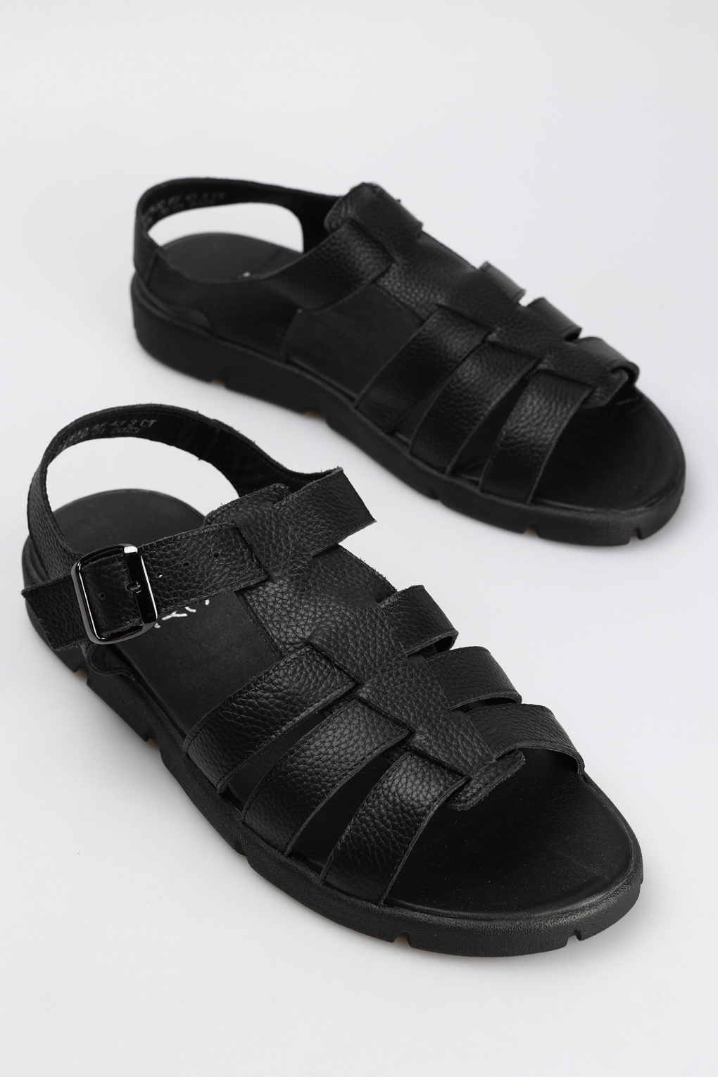 Сандалии Marc Cony