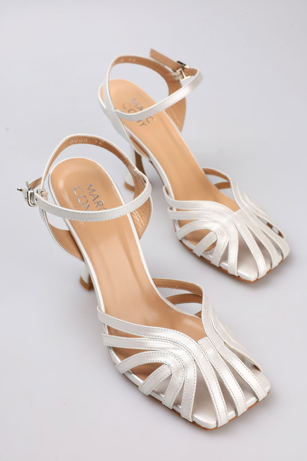 Босоножки Marc Cony