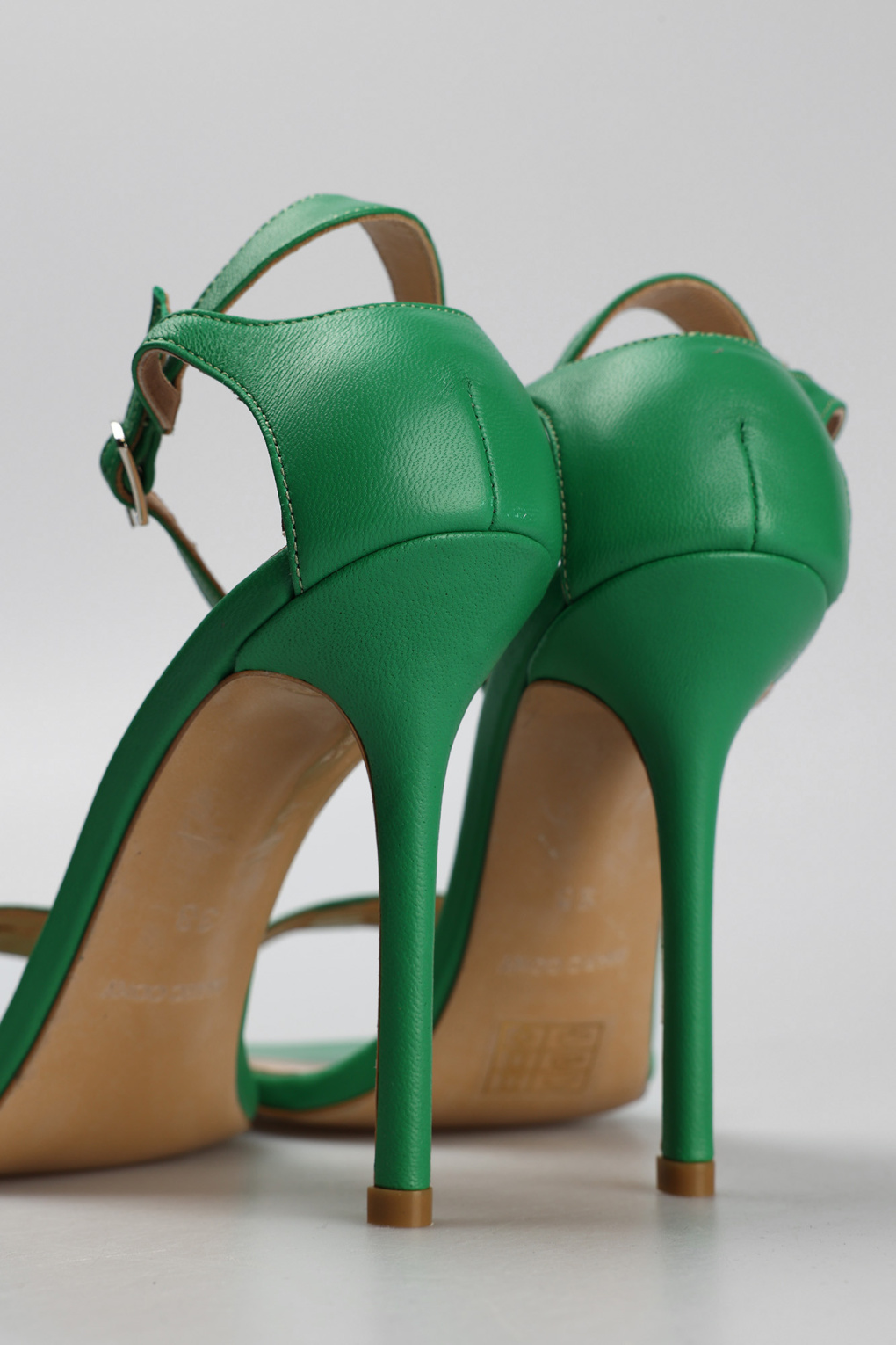 Босоножки Marc Cony