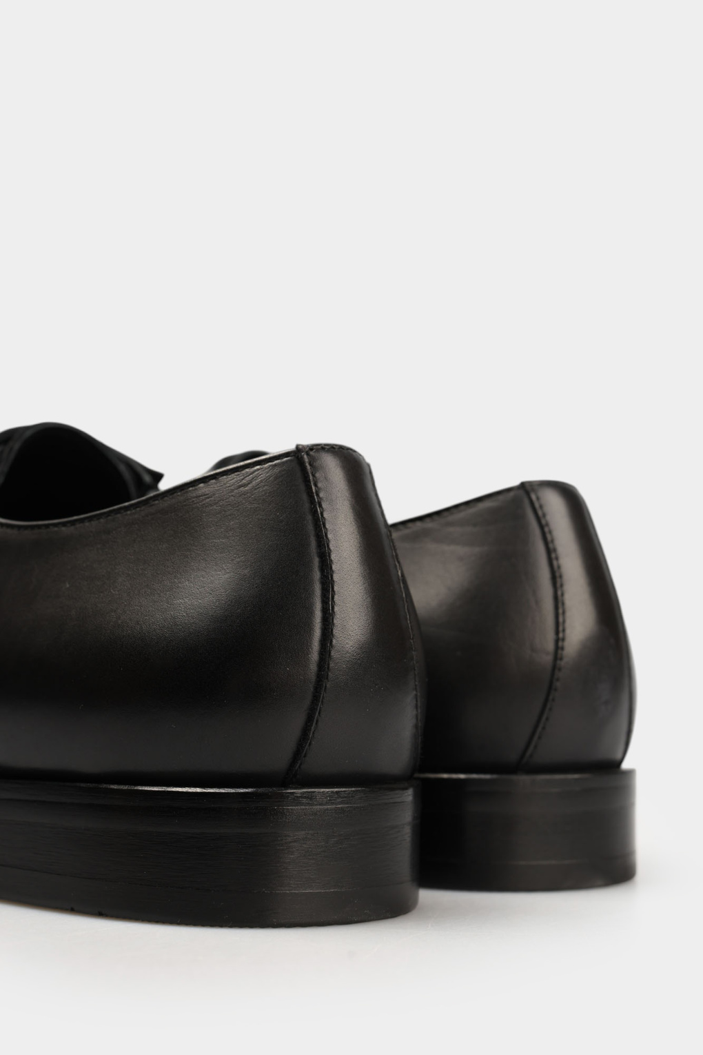 Туфли классика Marc Cony