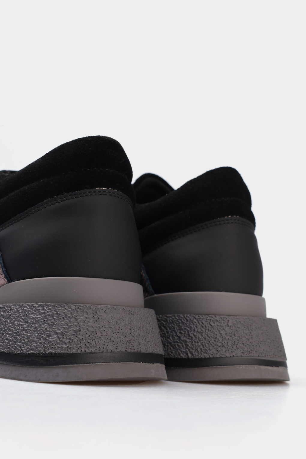 Кроссовки Graciana