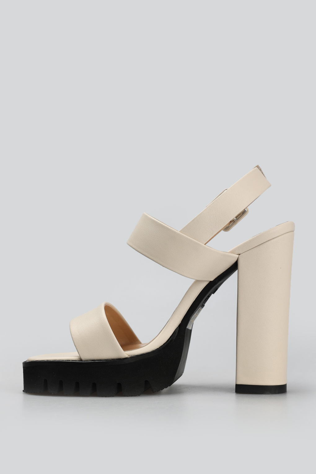 Босоножки Marc Cony