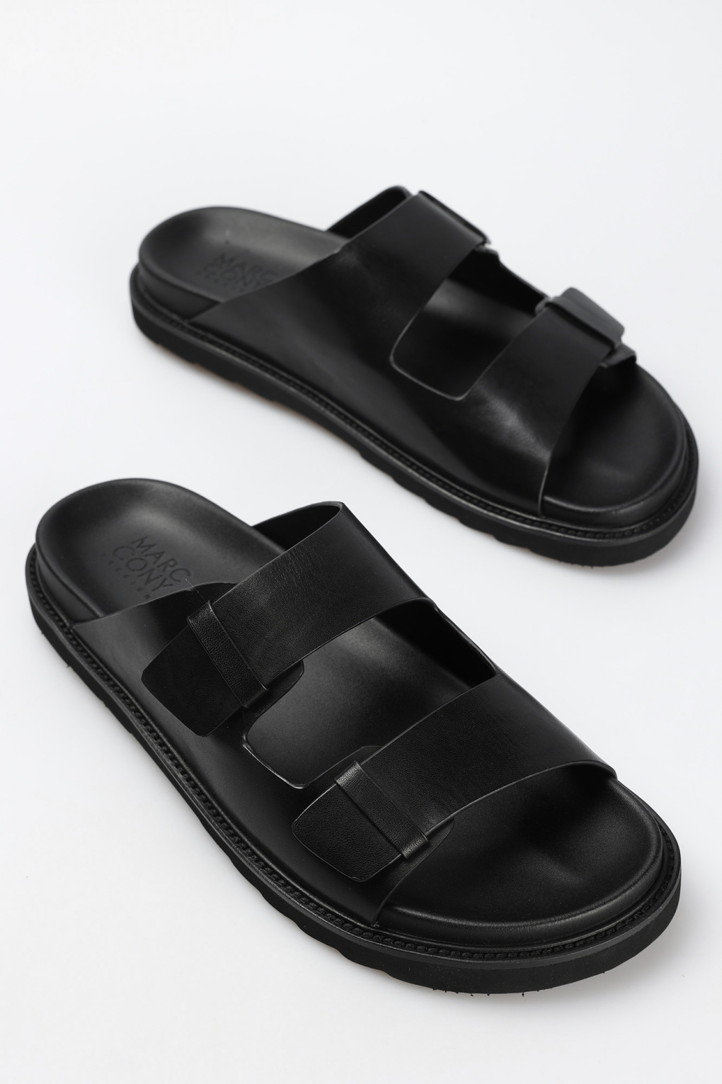 Шлепки Marc Cony