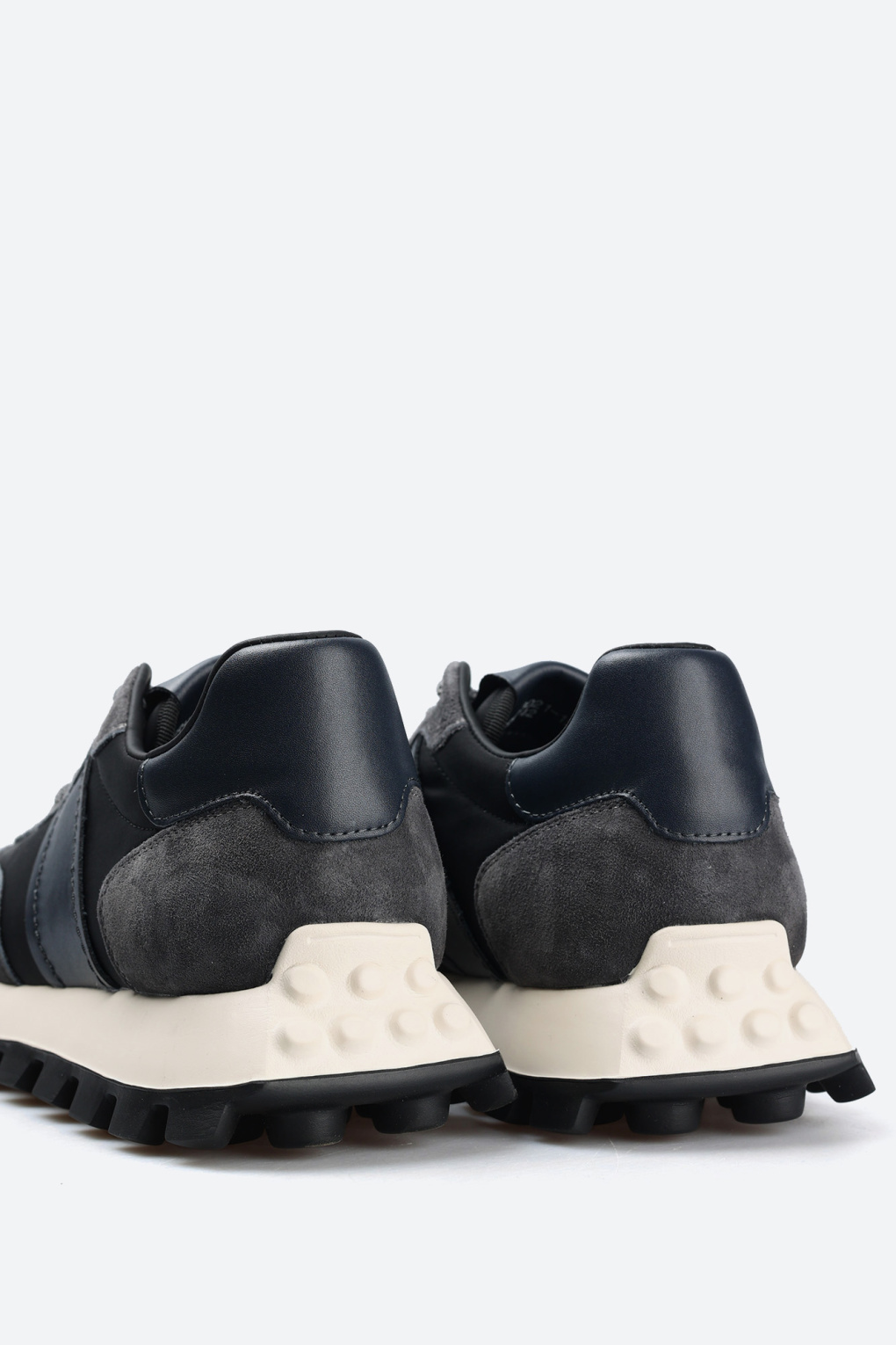 Кроссовки Graciana