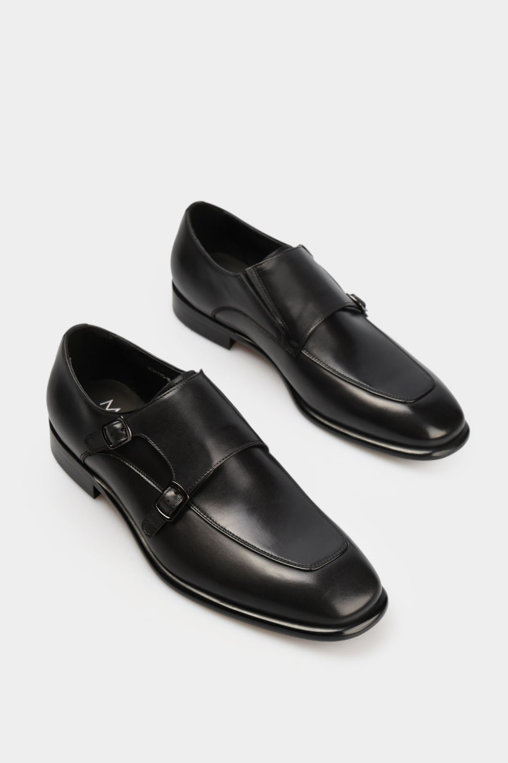 Туфли классика Marc Cony