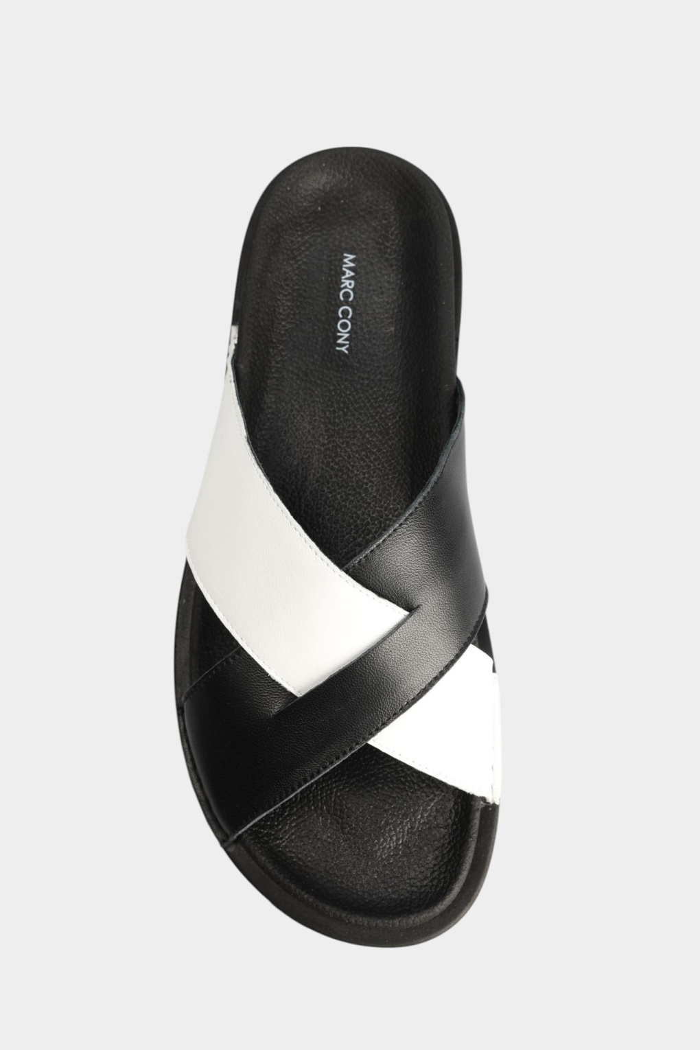 Шлепки Marc Cony