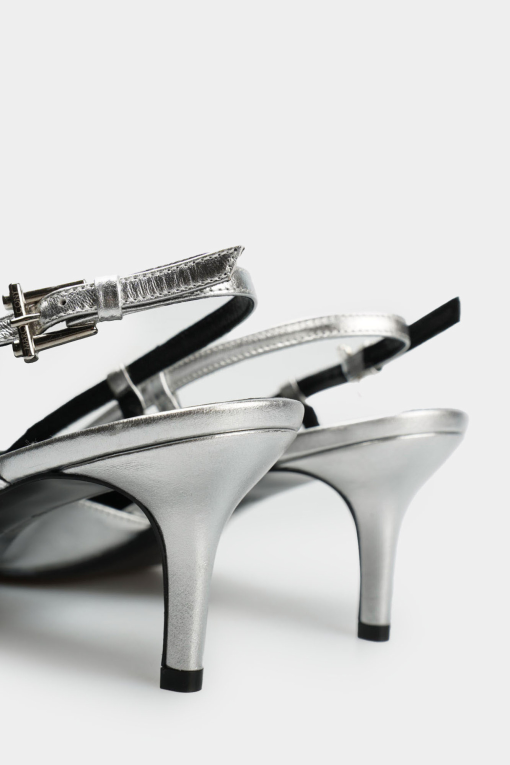 Босоножки Marc Cony