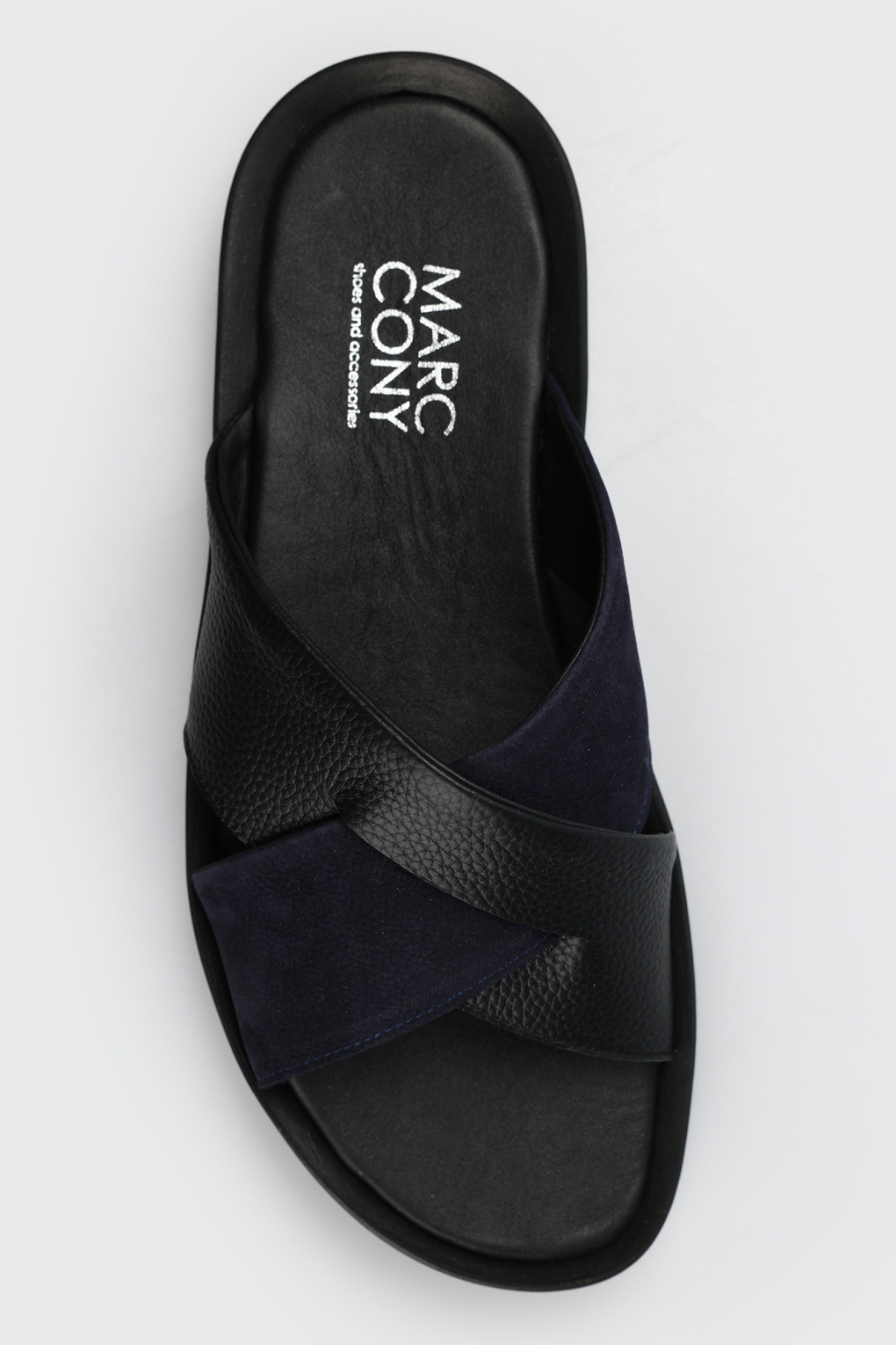 Шлепки Marc Cony