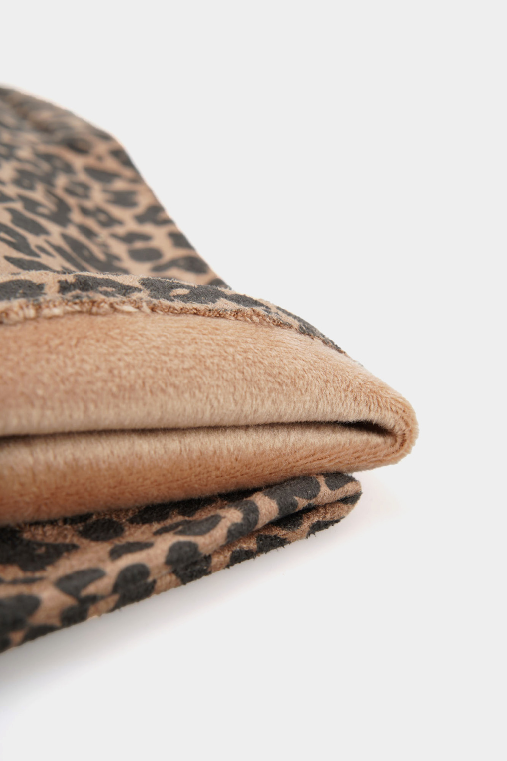 Перчатки Marc Cony