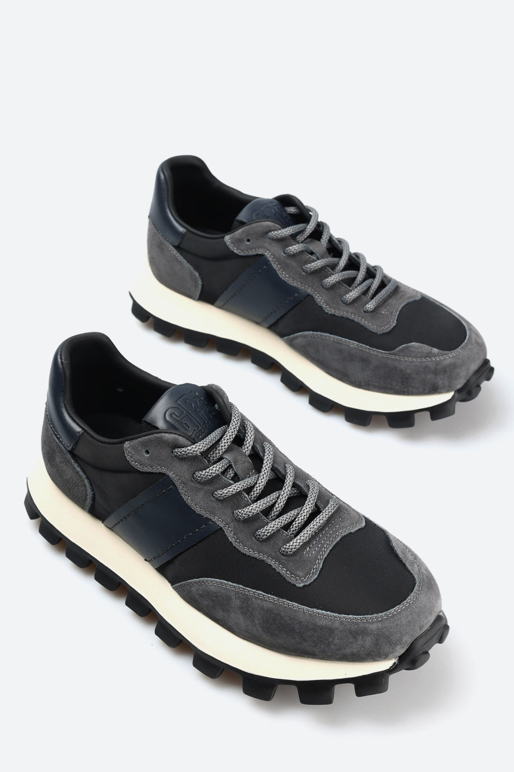 Кроссовки Graciana