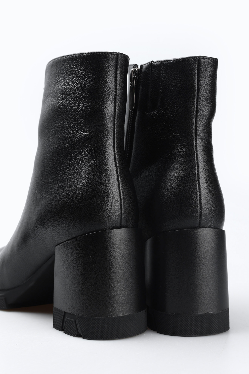 Ботильоны Marc Cony