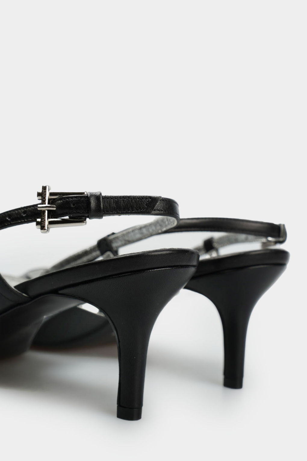 Босоножки Marc Cony